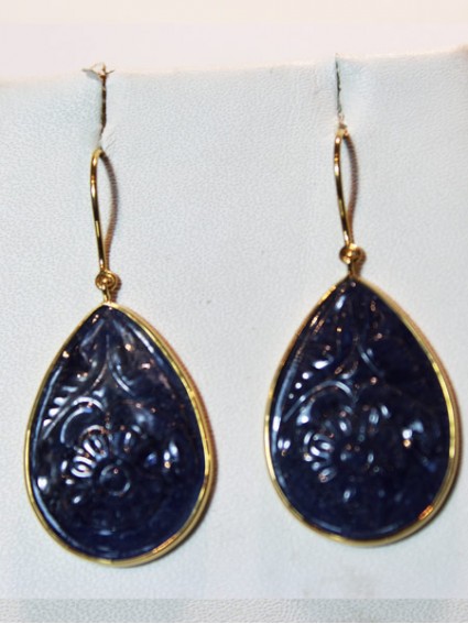 gold earrings