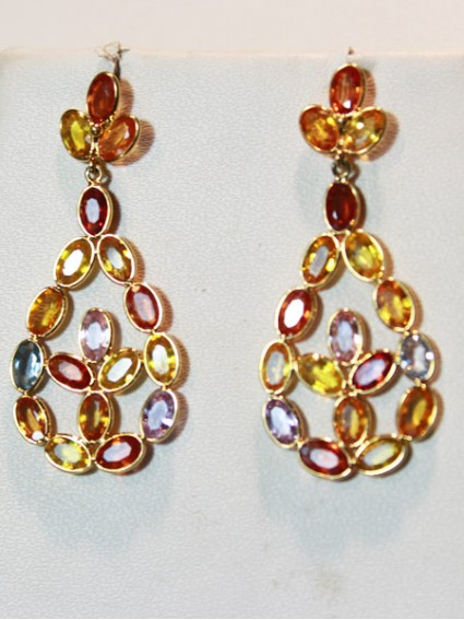 gold earrings