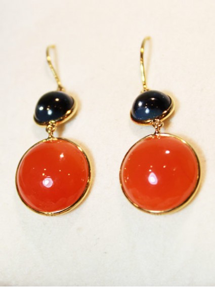 gold earrings